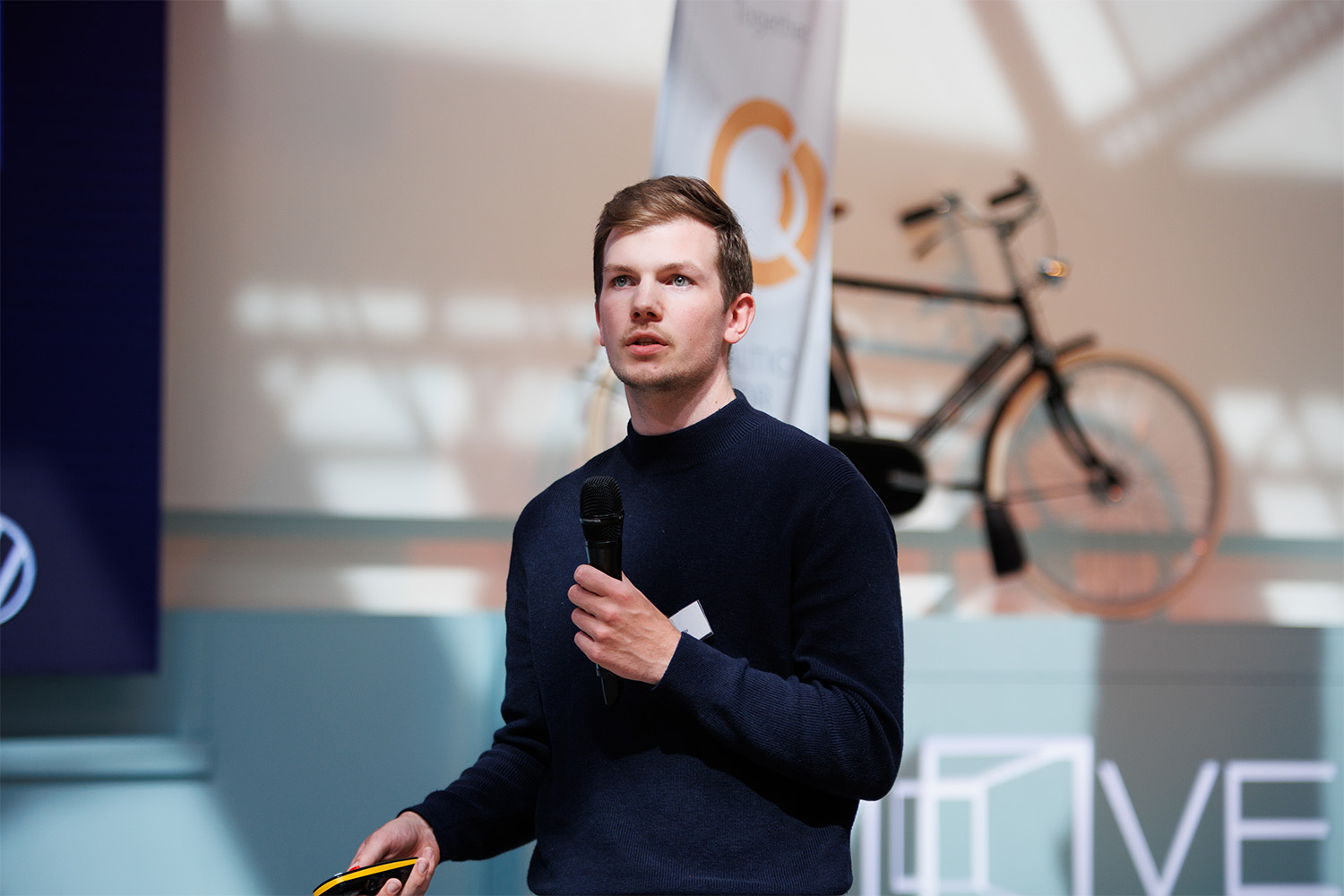 Jannis Fritz presenting at Amsterdam 2025
